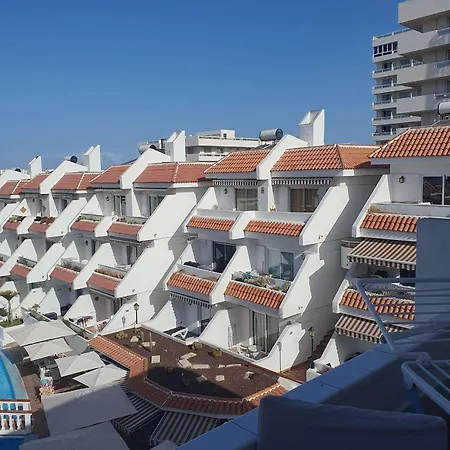 Penthouse Ar Okeana Skatu Apartment